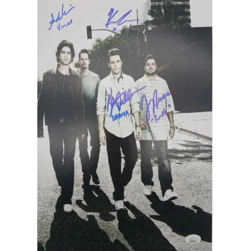 Entourage Cast Signiertes Schwarz‑Weiß Foto